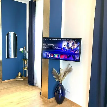 Apartment Im Blauen Am Wildpark - Parkplatz - Gem Balkon - Garten - W-lan